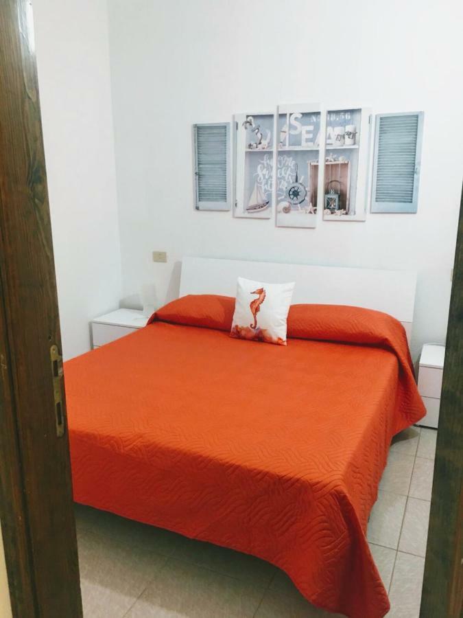 Appartamento Fronte Mare Santa Teresa Gallura Zewnętrze zdjęcie