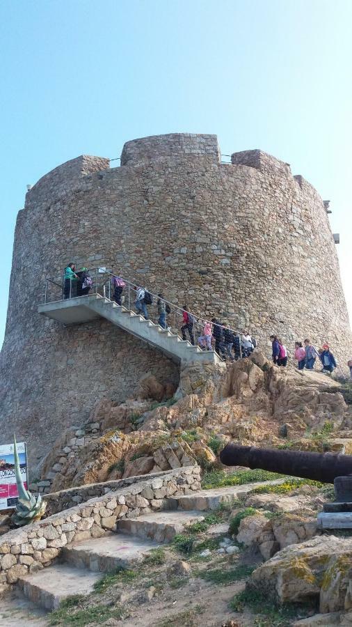 Appartamento Fronte Mare Santa Teresa Gallura Zewnętrze zdjęcie