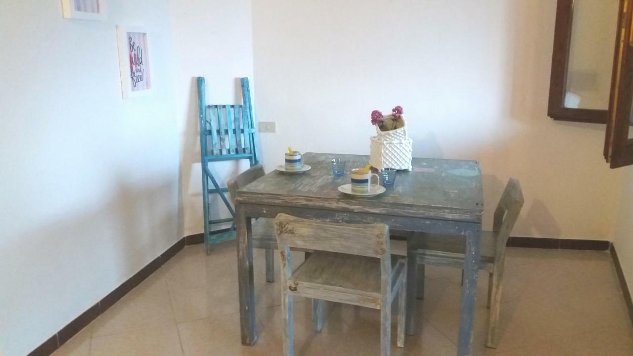 Appartamento Fronte Mare Santa Teresa Gallura Zewnętrze zdjęcie